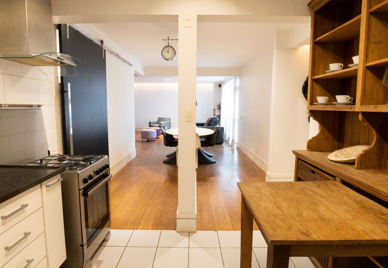 Apartment in Rio de Janeiro - 15 minutos da praia de Leblon | VA202