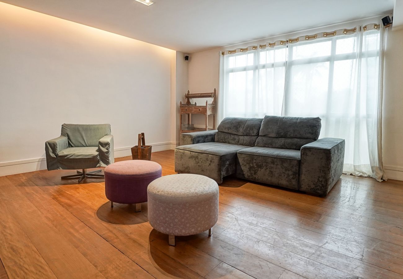 Apartment in Rio de Janeiro - 15 minutos da praia de Leblon | VA202