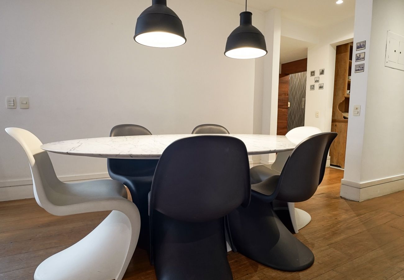 Apartment in Rio de Janeiro - 15 minutos da praia de Leblon | VA202