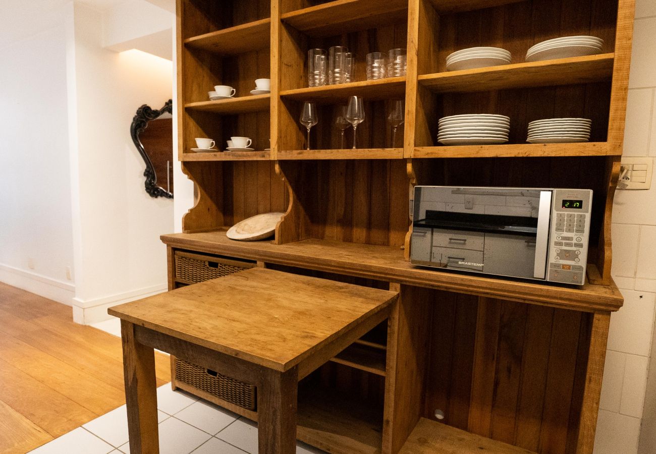 Apartment in Rio de Janeiro - 15 minutos da praia de Leblon | VA202