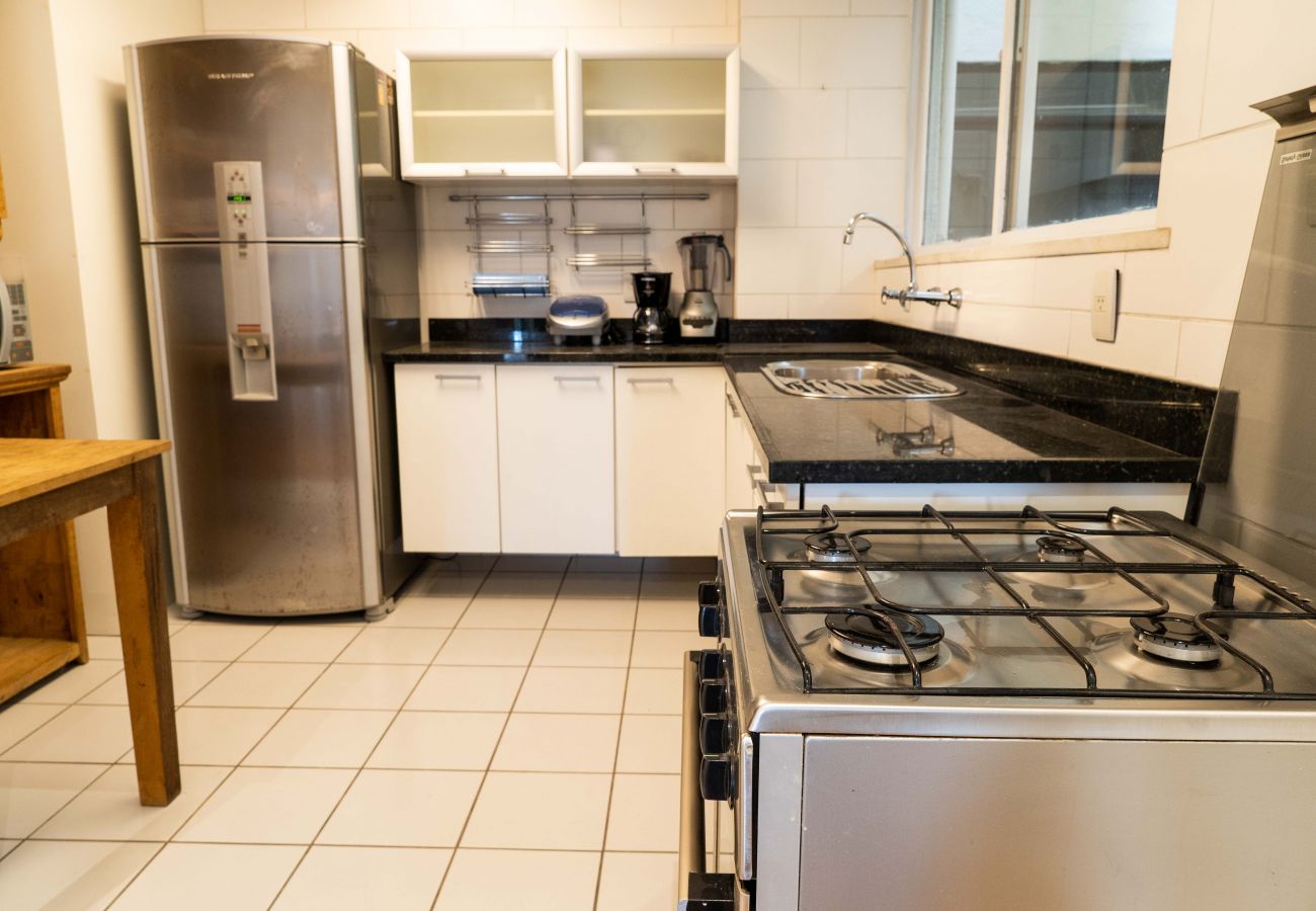 Apartment in Rio de Janeiro - 15 minutos da praia de Leblon | VA202