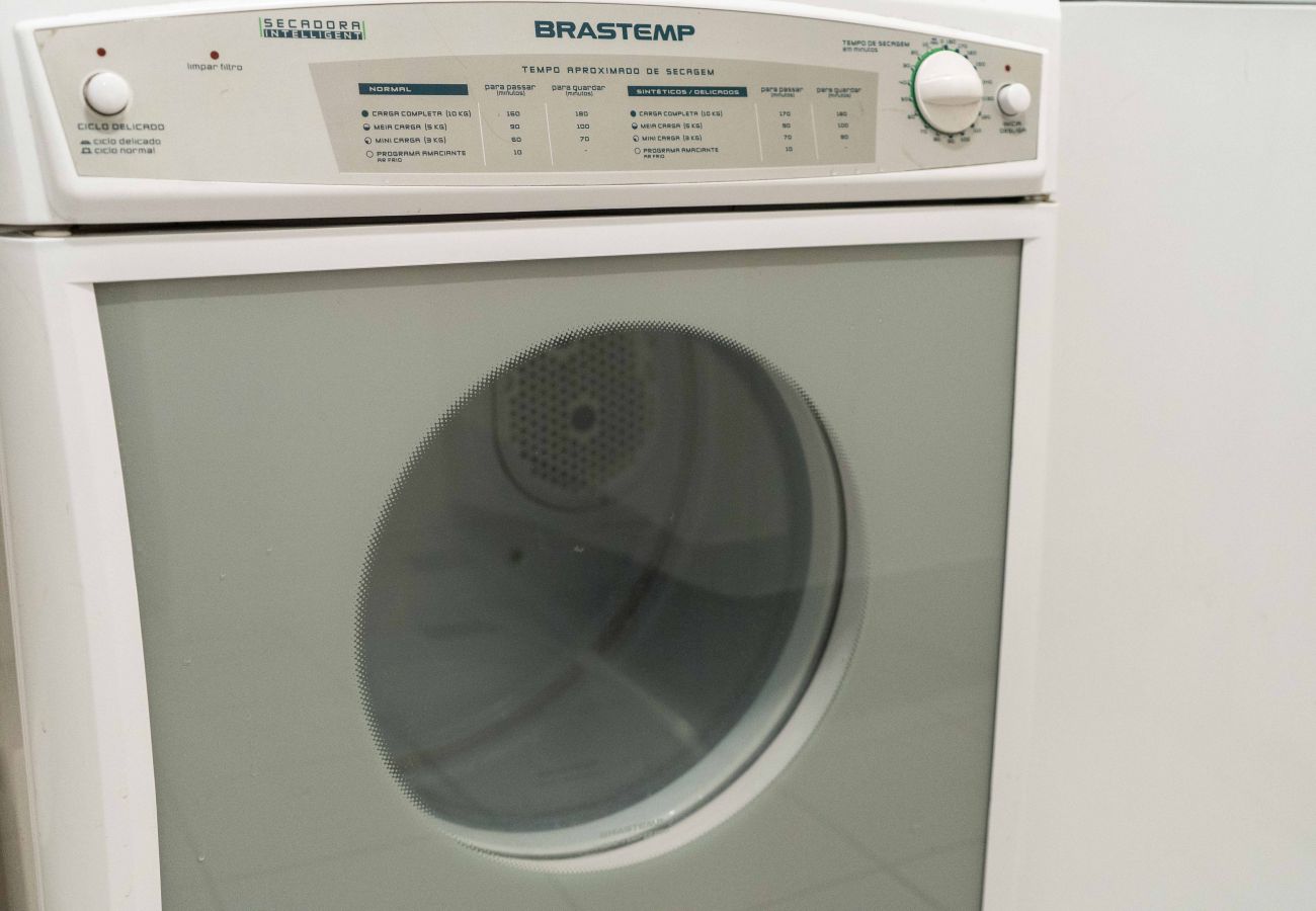 Apartment in Rio de Janeiro - 15 minutos da praia de Leblon | VA202