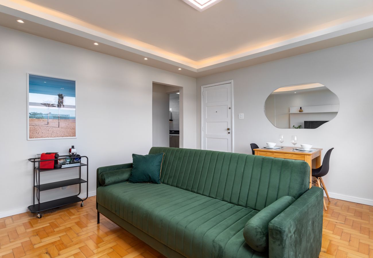 Apartment in Rio de Janeiro - 2 km da Praia da Alvorada, próximo ao Barra Shopping | AM203