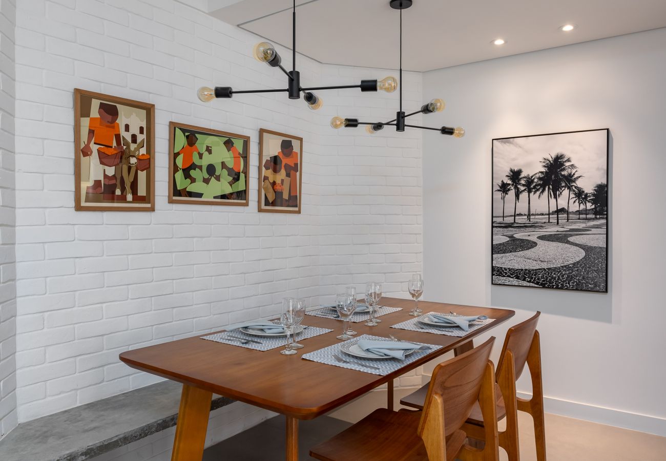 Condohotel in Rio de Janeiro - Conforto em Copacabana | 100m da praia | BR1307
