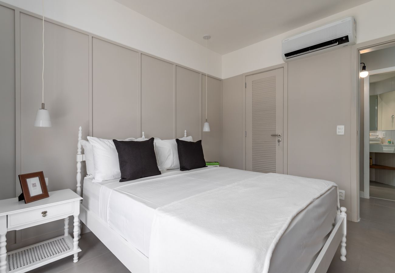Condohotel in Rio de Janeiro - Conforto em Copacabana | 100m da praia | BR1307