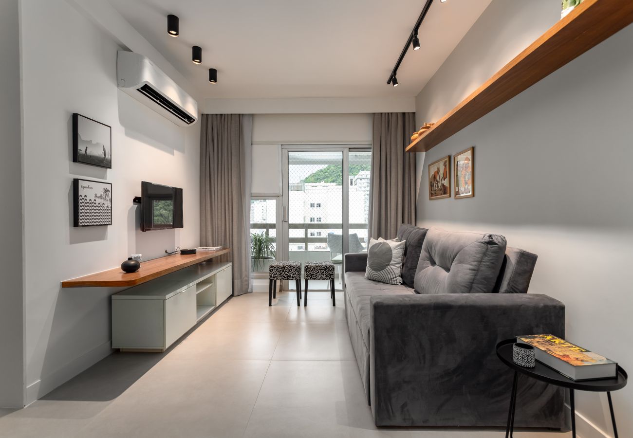 Condohotel in Rio de Janeiro - Conforto em Copacabana | 100m da praia | BR1307
