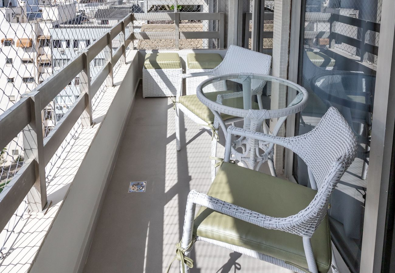 Condohotel in Rio de Janeiro - Conforto em Copacabana | 100m da praia | BR1307
