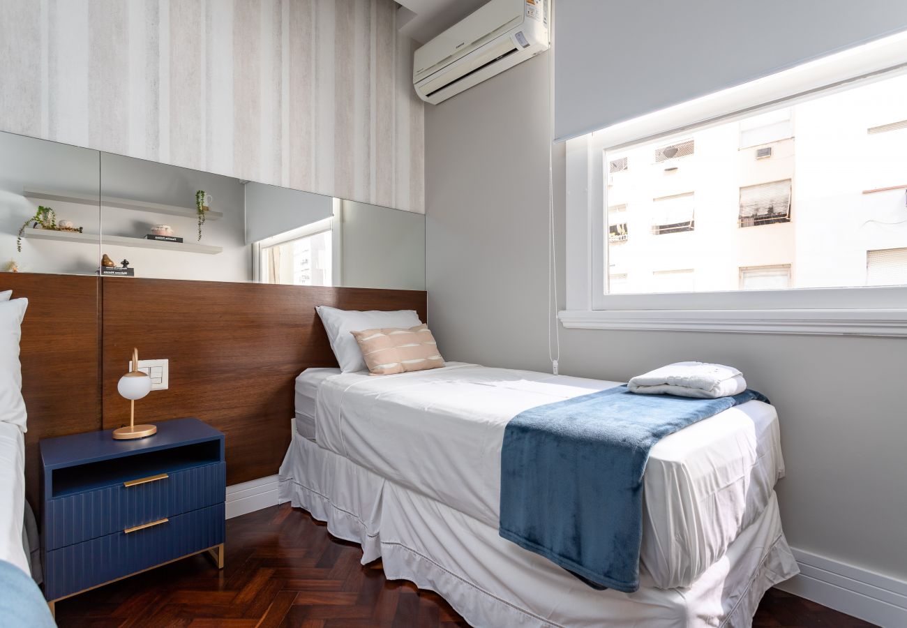 Apartment in Rio de Janeiro - Para familias a 4 minutos da praia de Copacabana | NSC605