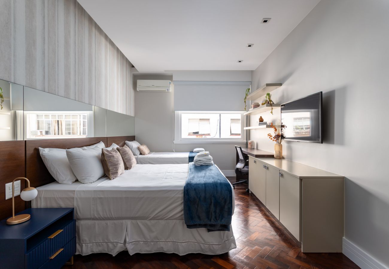 Apartment in Rio de Janeiro - Para familias a 4 minutos da praia de Copacabana | NSC605