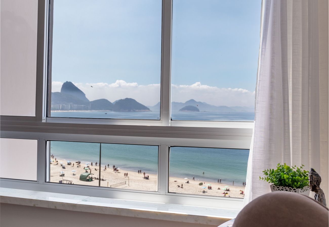 Apartment in Rio de Janeiro - 2 minutos da praia de Copacabana | A801