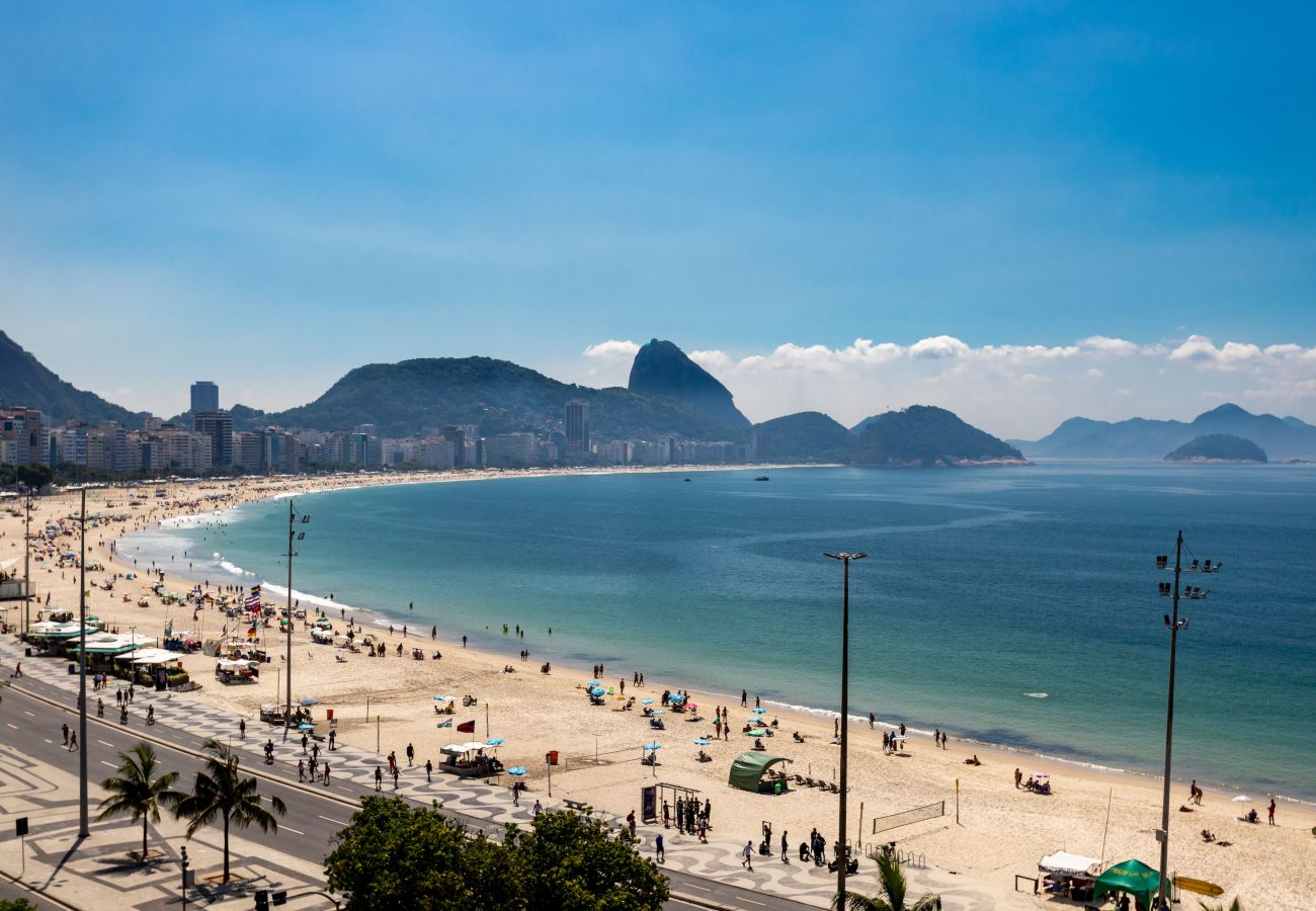 Apartment in Rio de Janeiro - 2 minutos da praia de Copacabana | A801