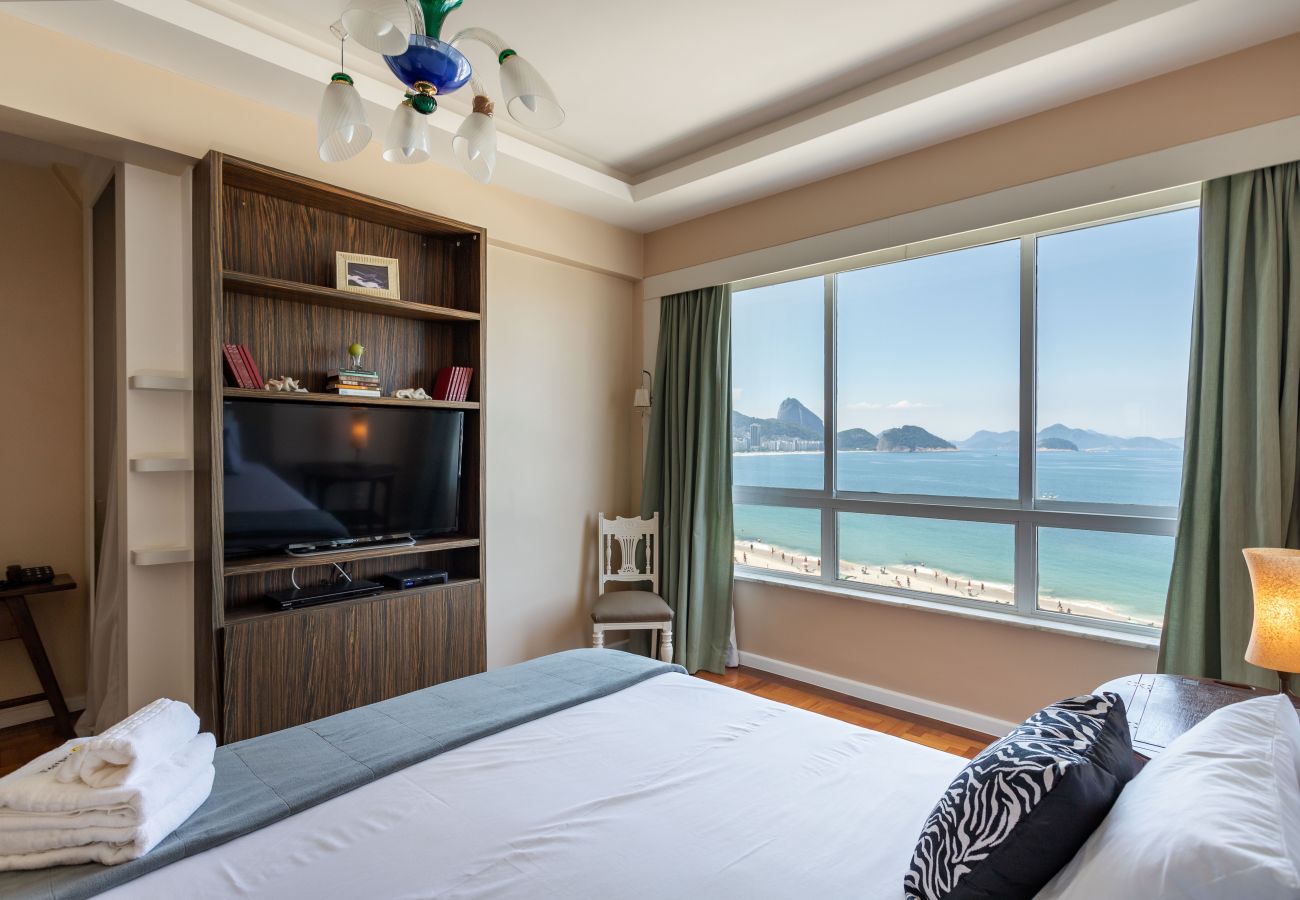 Apartment in Rio de Janeiro - 2 minutos da praia de Copacabana | A801