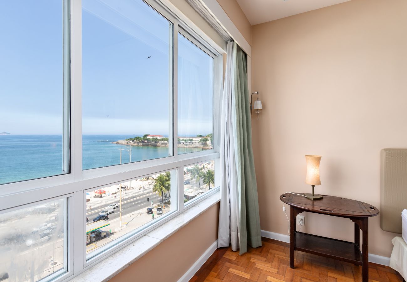 Apartment in Rio de Janeiro - 2 minutos da praia de Copacabana | A801