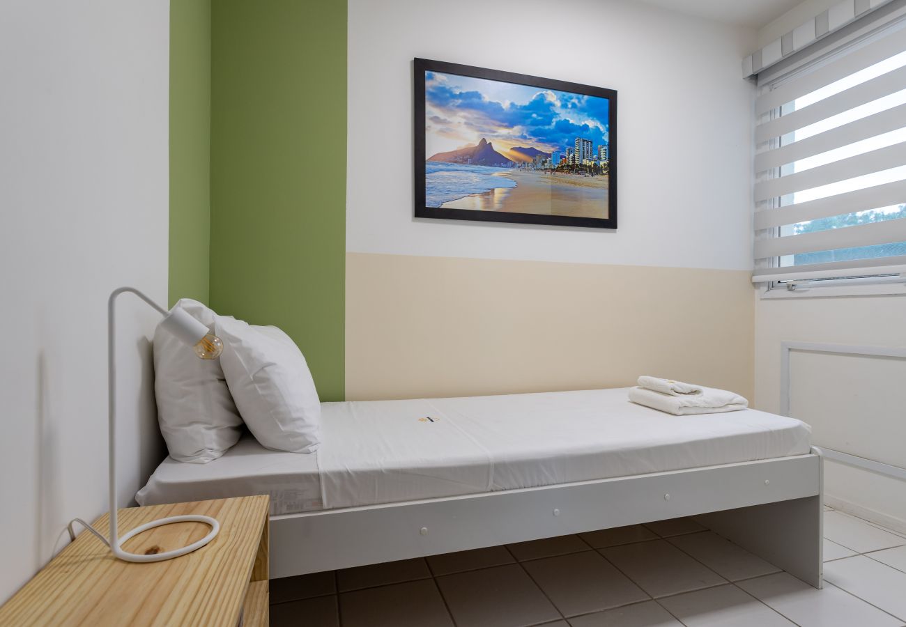 Apartment in Rio de Janeiro - Beleza no Recreio | Para 5 pessoas | SA201 