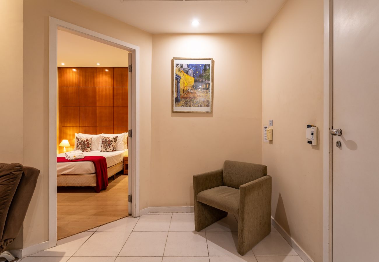 Apartment in Rio de Janeiro - 2 minutos da Praia de Copacabana | DF408