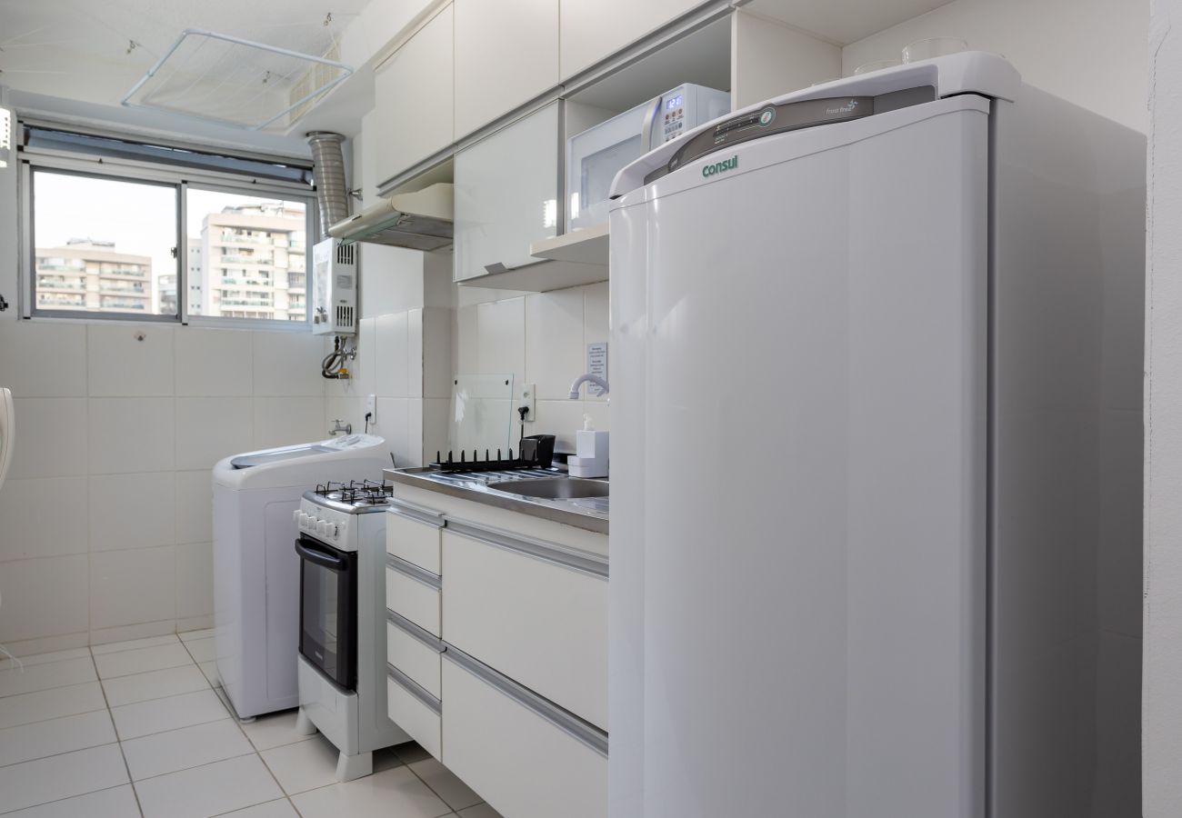 Apartment in Rio de Janeiro - Charme na Barra da Tijuca | Ótimo wifi | SA508
