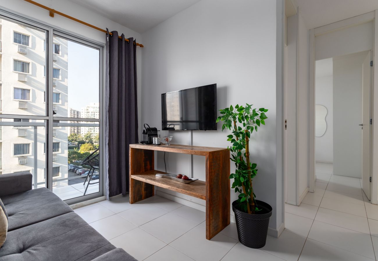 Apartment in Rio de Janeiro - Charme na Barra da Tijuca | Ótimo wifi | SA508