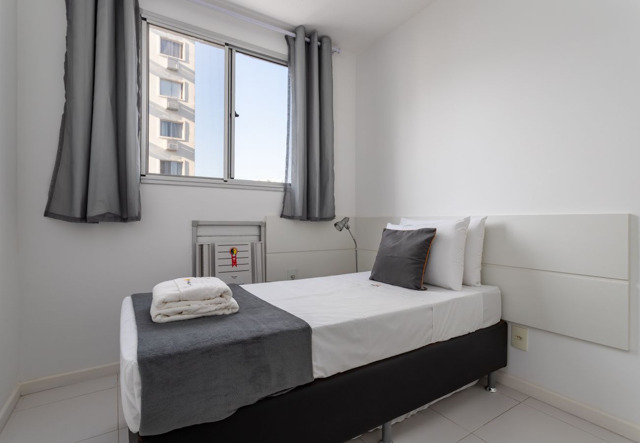 Apartment in Rio de Janeiro - Charme na Barra da Tijuca | Ótimo wifi | SA508