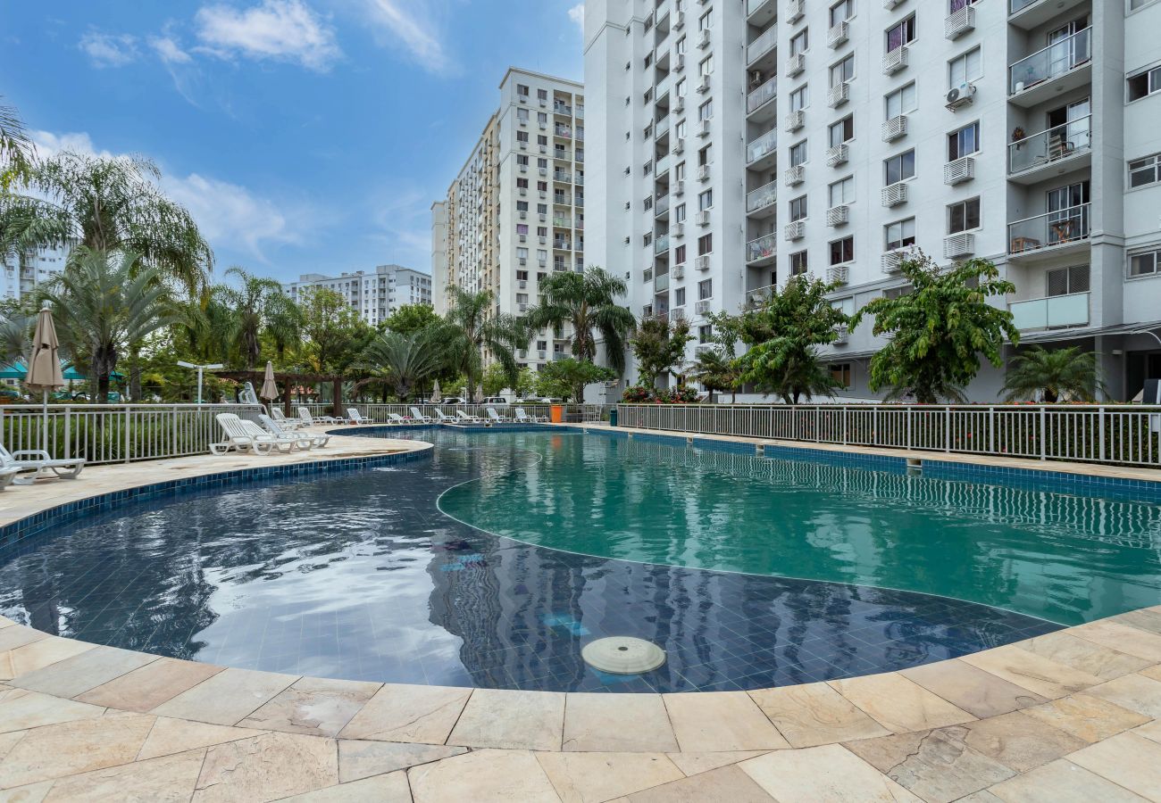 Apartment in Rio de Janeiro - Charme na Barra da Tijuca | Ótimo wifi | SA508