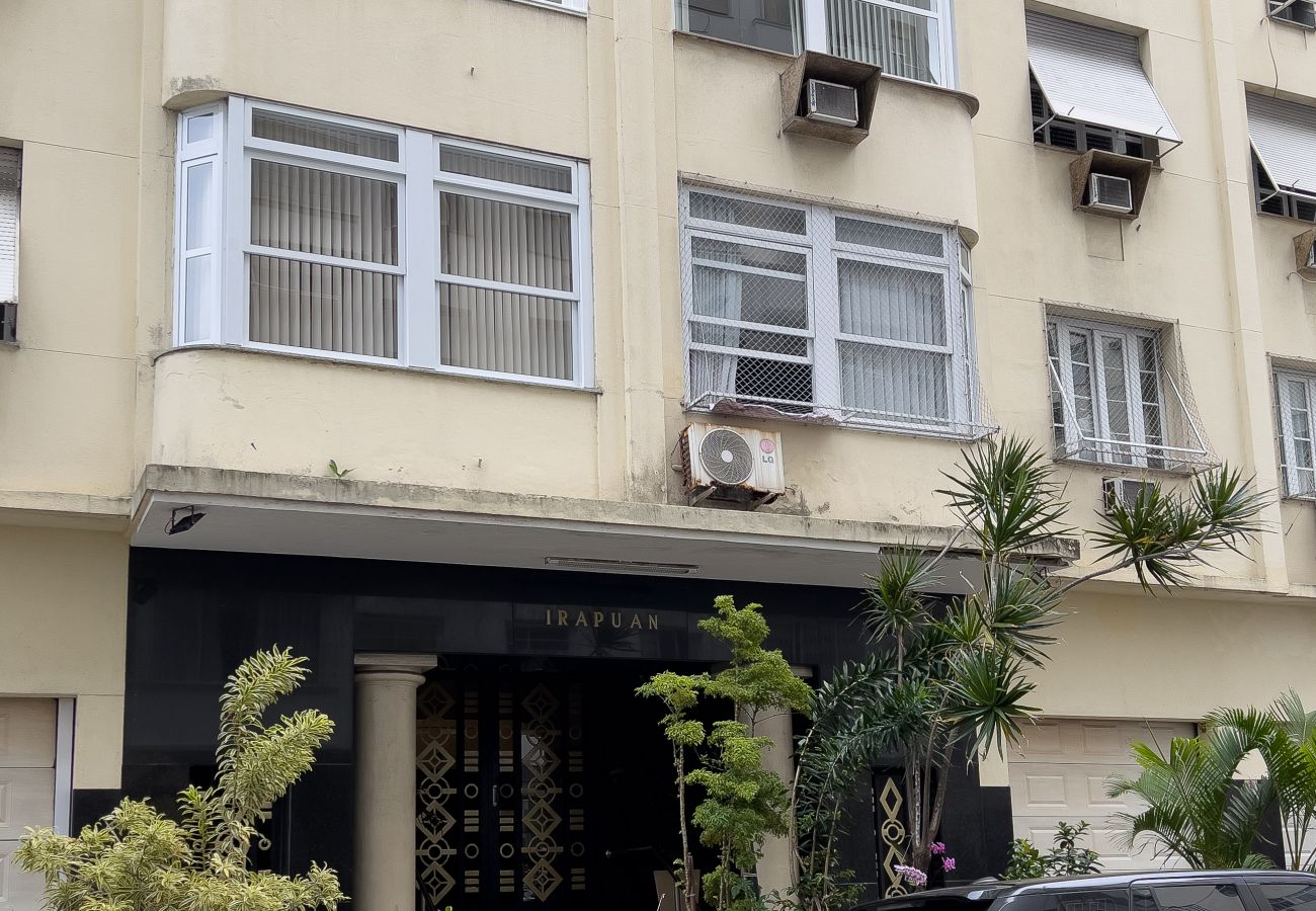 Apartment in Rio de Janeiro - Vista para o mar, 2 minutos da praia | FMS601