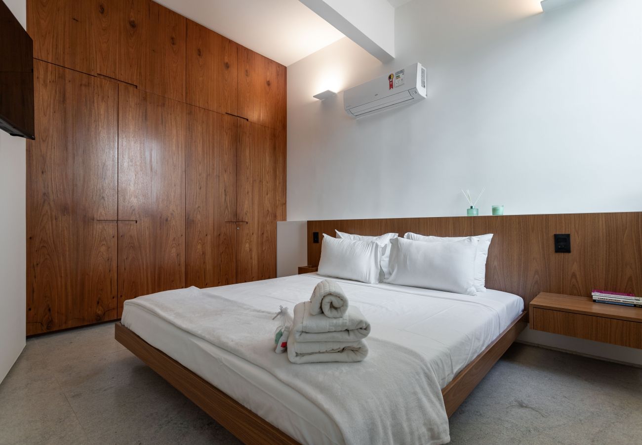Apartment in Rio de Janeiro - Maravilhoso em Copacabana | 2 quartos | NSC501B 