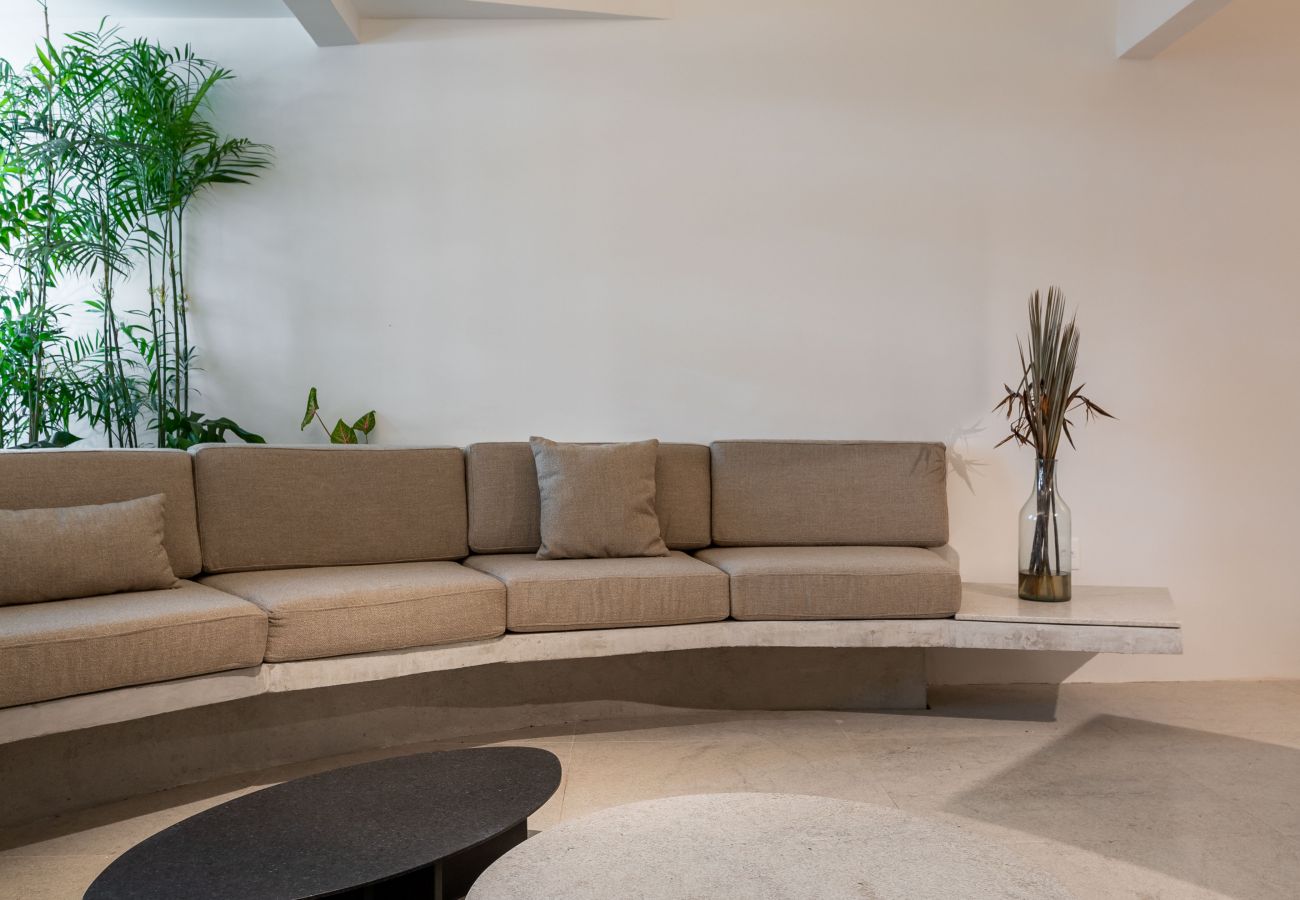 Apartment in Rio de Janeiro - Maravilhoso em Copacabana | 2 quartos | NSC501B 