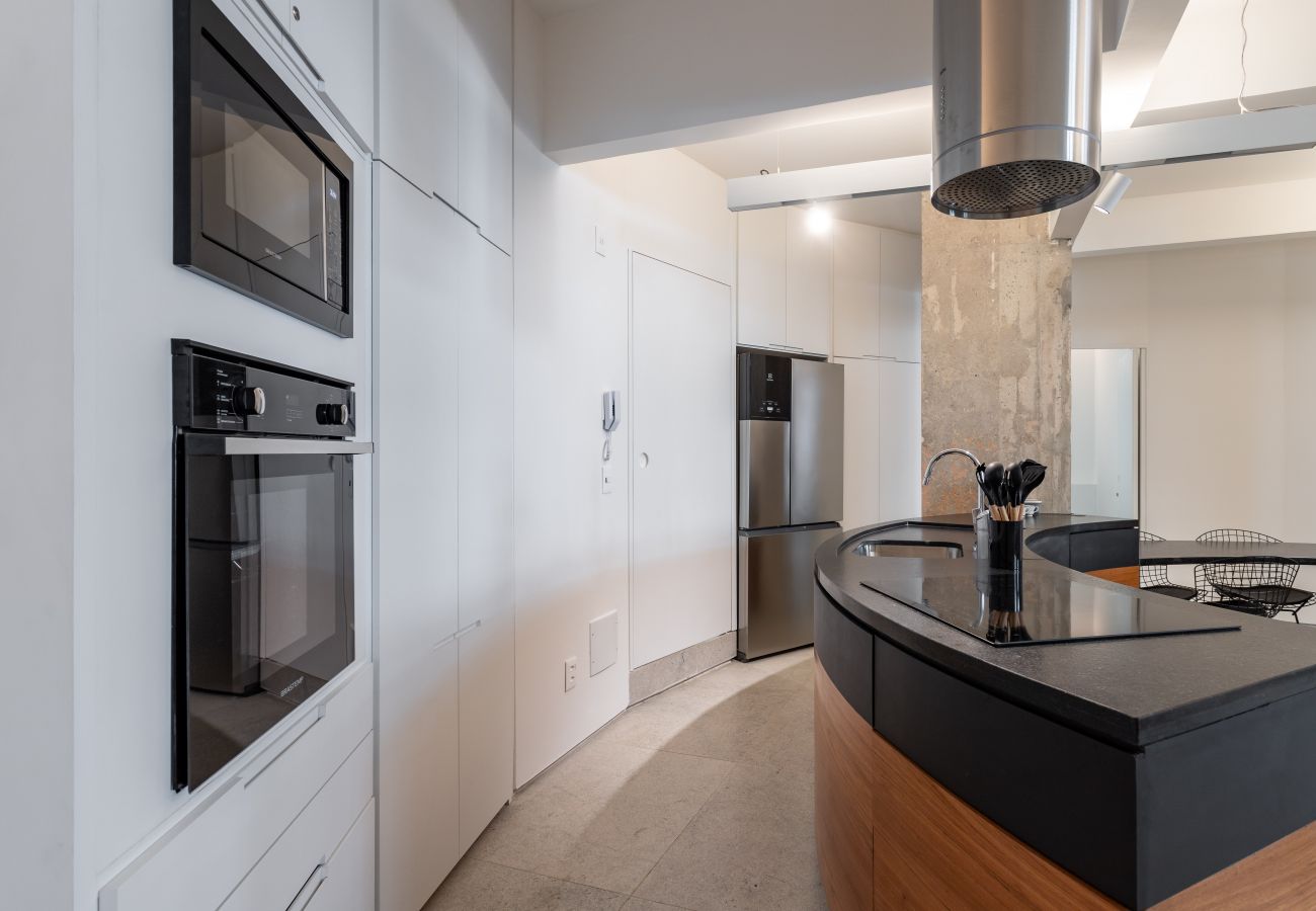 Apartment in Rio de Janeiro - Maravilhoso em Copacabana | 2 quartos | NSC501B 