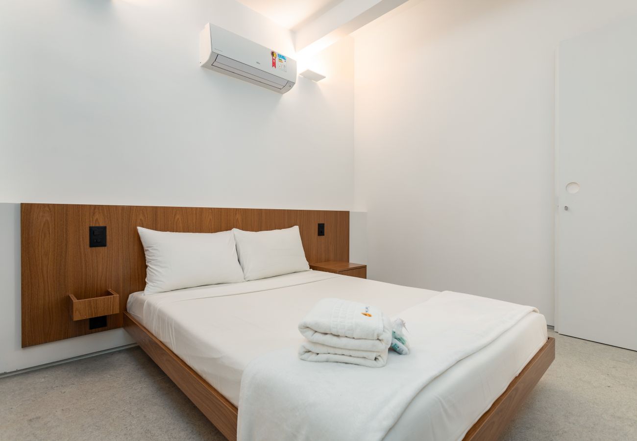 Apartment in Rio de Janeiro - Maravilhoso em Copacabana | 2 quartos | NSC501B 