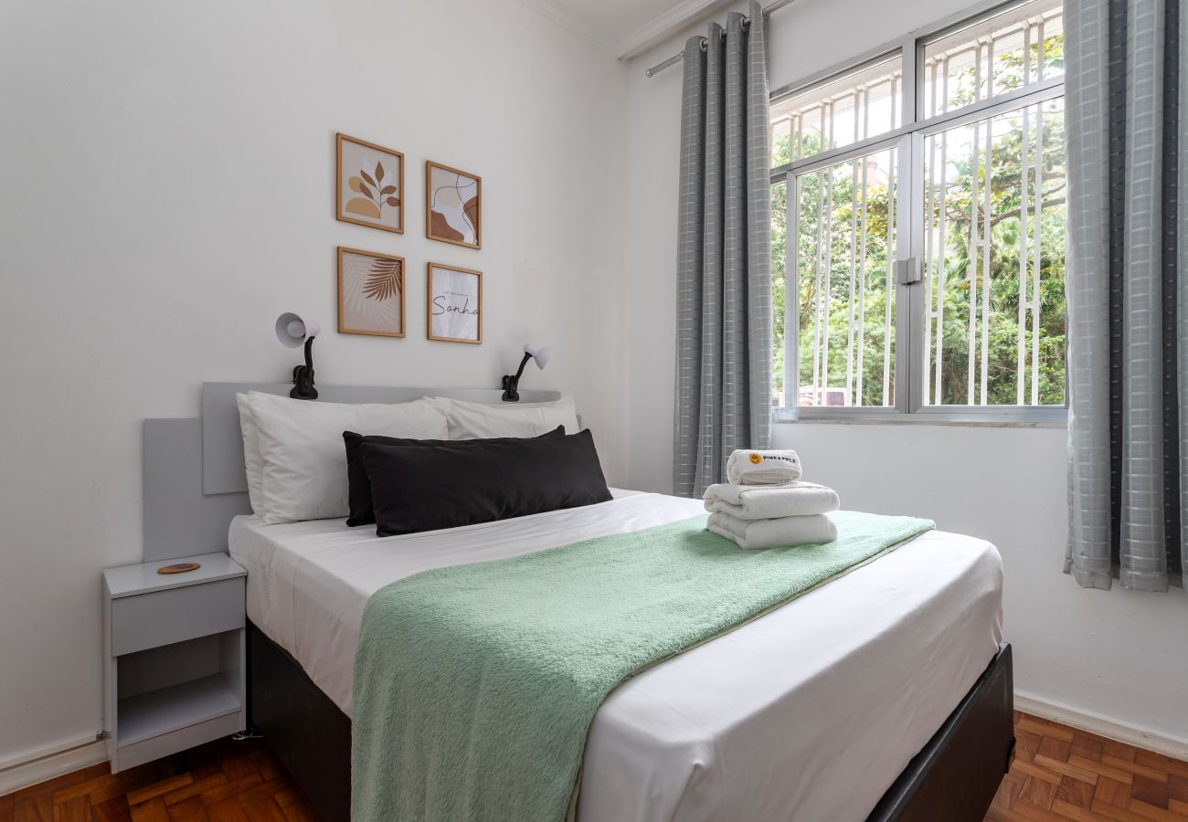 Apartment in Rio de Janeiro - Conforto em Botafogo |Ideal para casais| LM108 