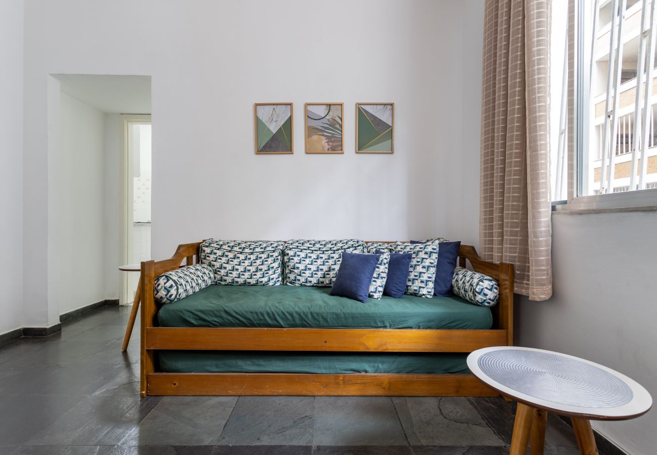 Apartment in Rio de Janeiro - Conforto em Botafogo |Ideal para casais| LM108 