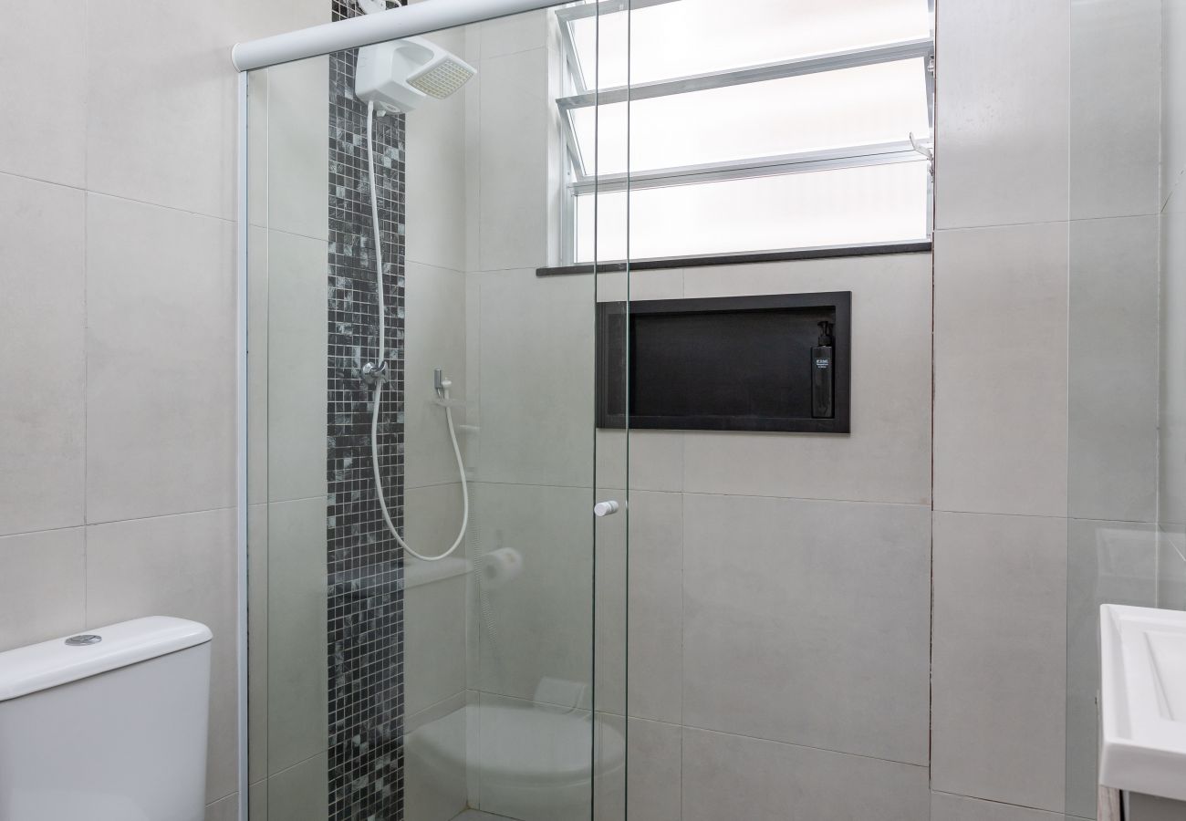 Apartment in Rio de Janeiro - Conforto em Botafogo |Ideal para casais| LM108 