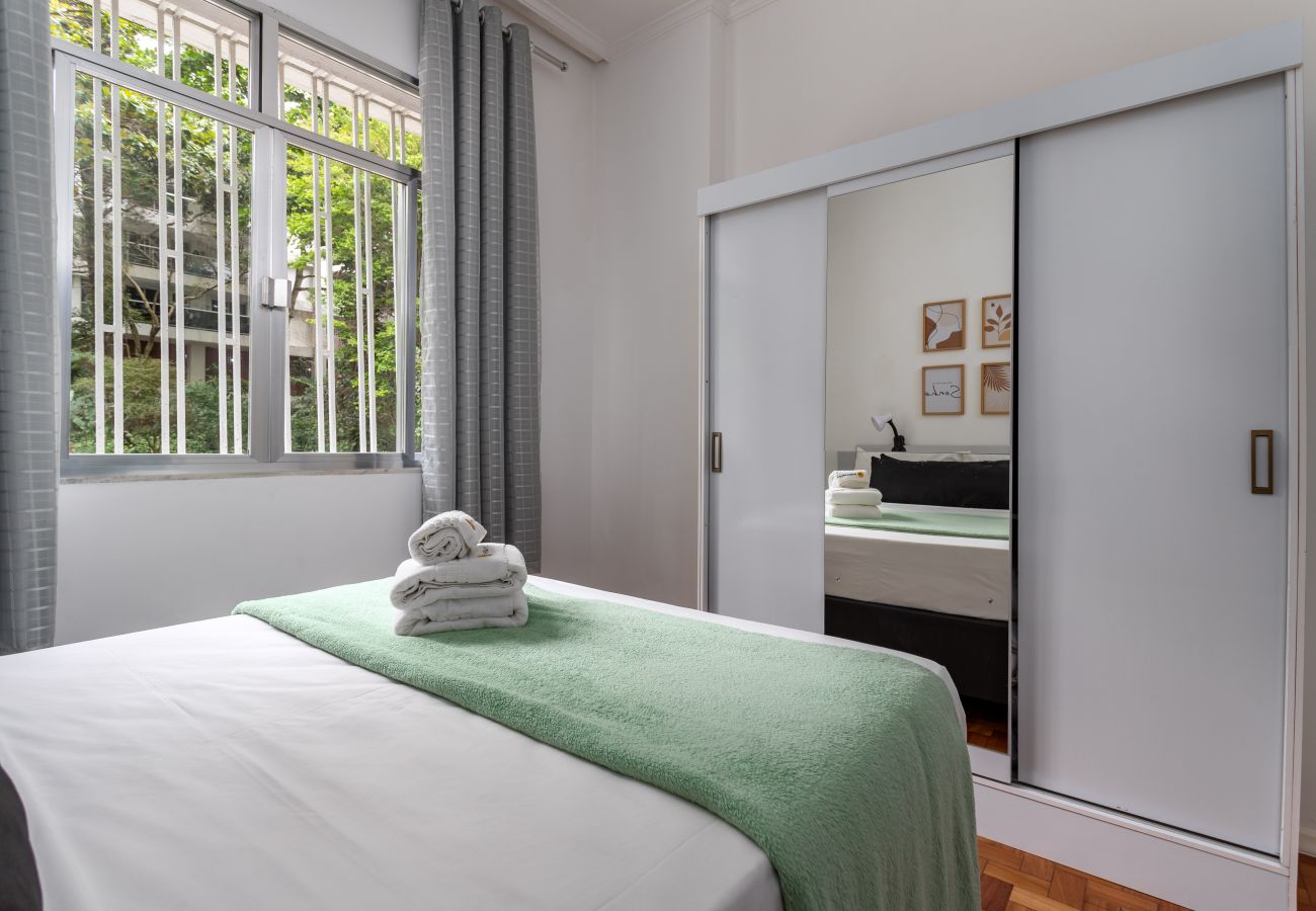 Apartment in Rio de Janeiro - Conforto em Botafogo |Ideal para casais| LM108 