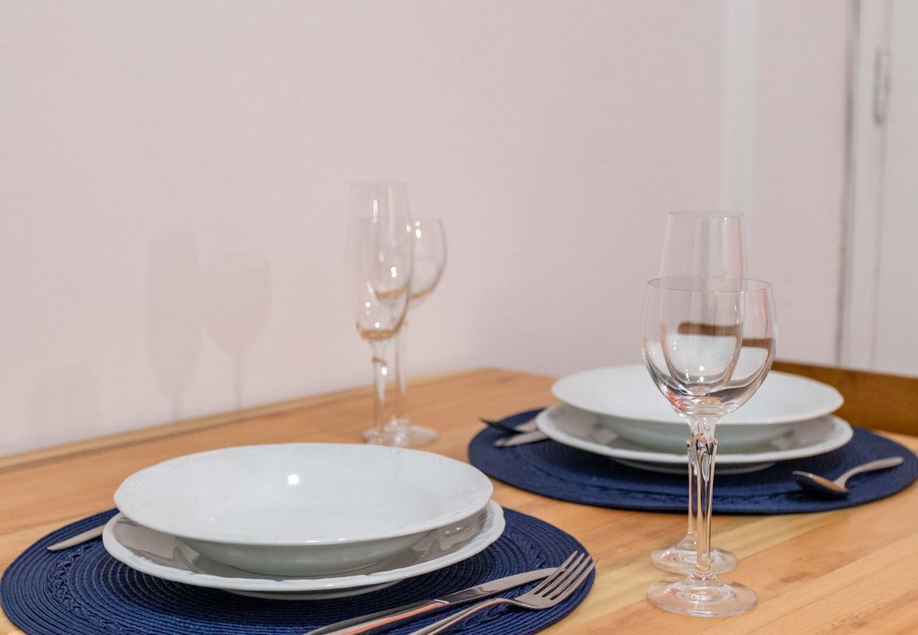 Apartment in Rio de Janeiro - Aconchego em Copa | Decoração clássica | BR911 