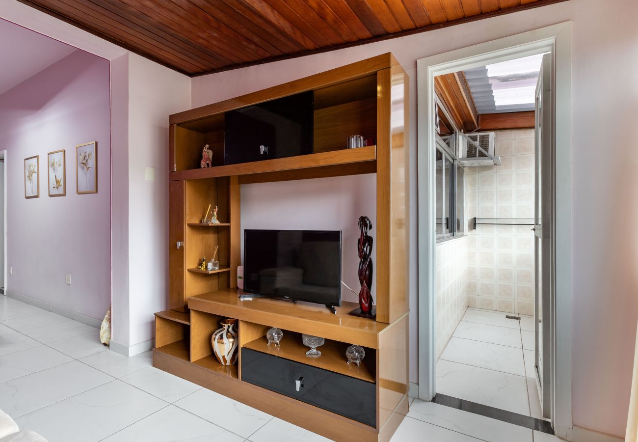 Apartment in Rio de Janeiro - Charme em Copa | Ótimo para casais | MVC1103