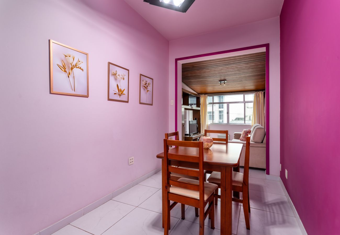 Apartment in Rio de Janeiro - Charme em Copa | Ótimo para casais | MVC1103