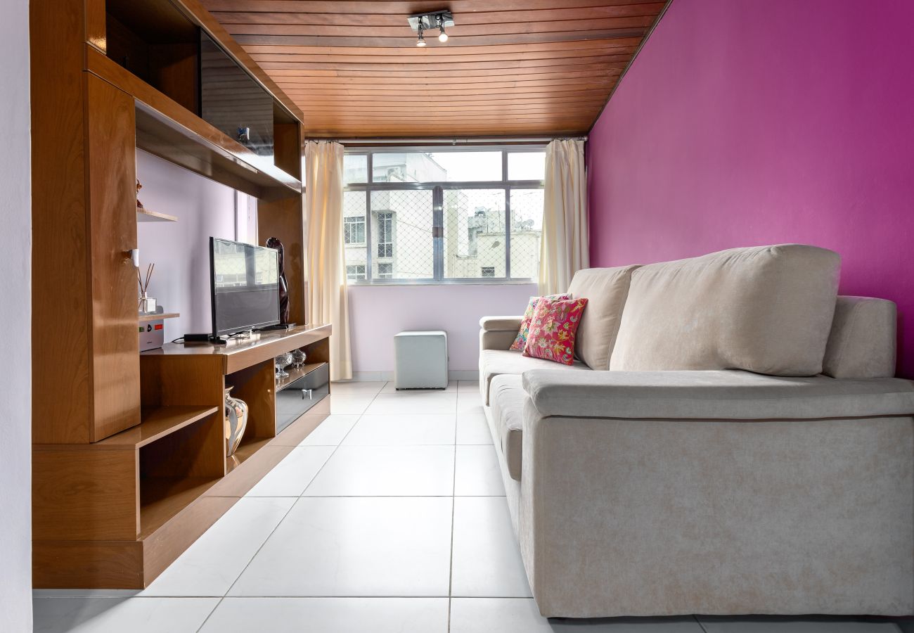 Apartment in Rio de Janeiro - Charme em Copa | Ótimo para casais | MVC1103