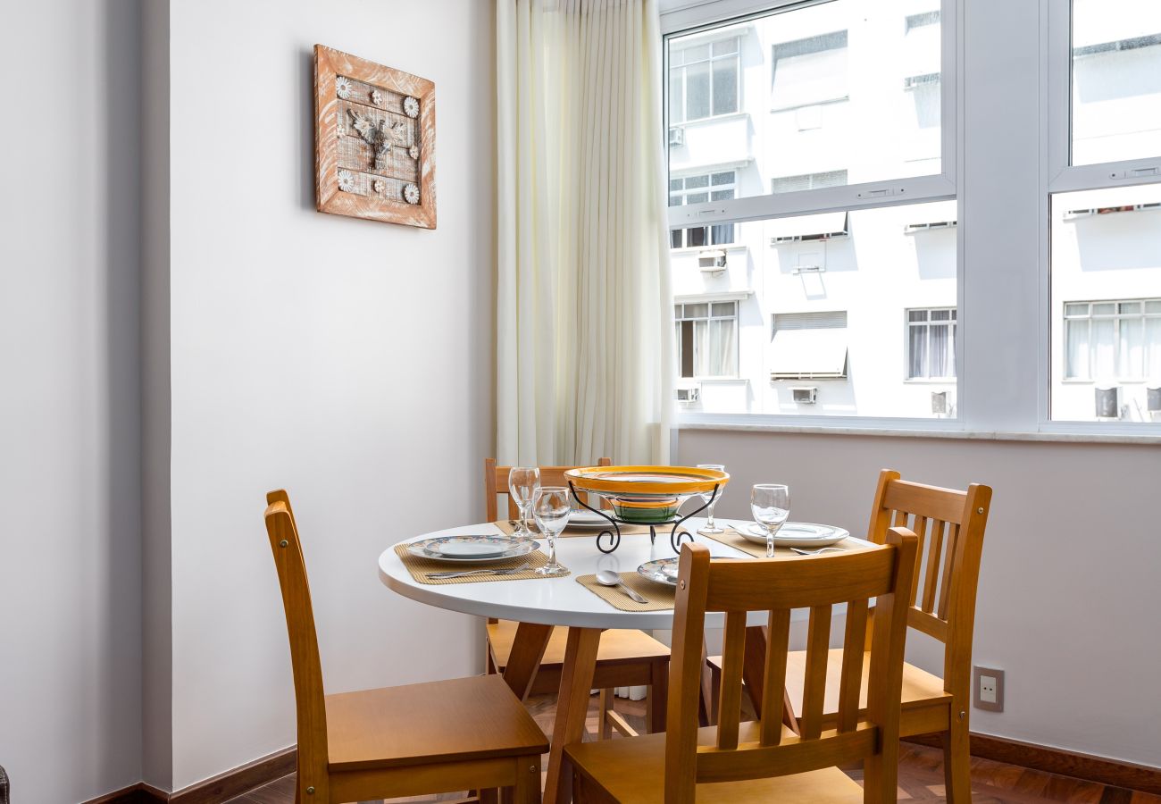 Apartment in Rio de Janeiro - Vista para o mar, 2 minutos da praia | FMS502