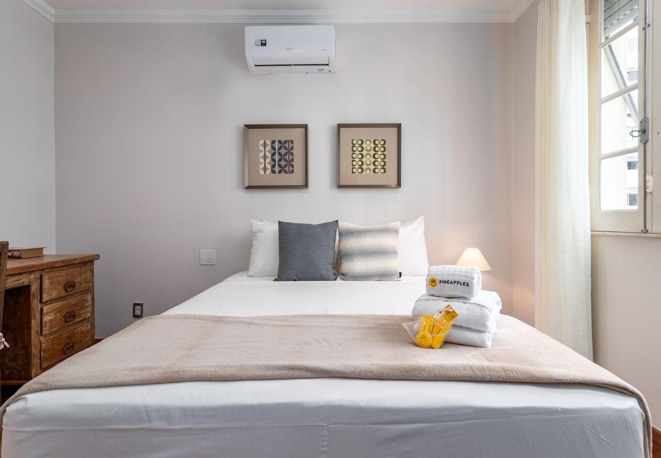 Apartment in Rio de Janeiro - Vista para o mar, 2 minutos da praia | FMS502
