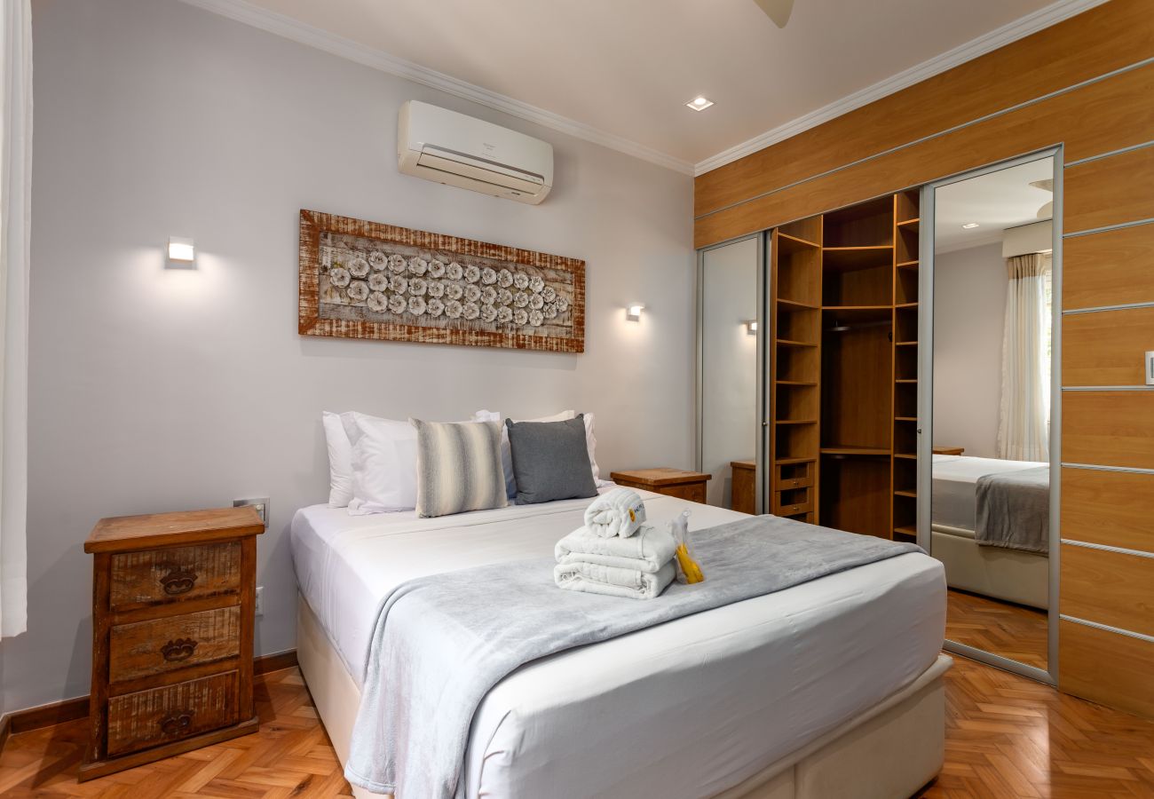 Apartment in Rio de Janeiro - Vista para o mar, 2 minutos da praia | FMS502