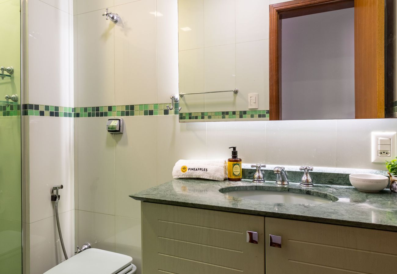 Apartment in Rio de Janeiro - Vista para o mar, 2 minutos da praia | FMS502