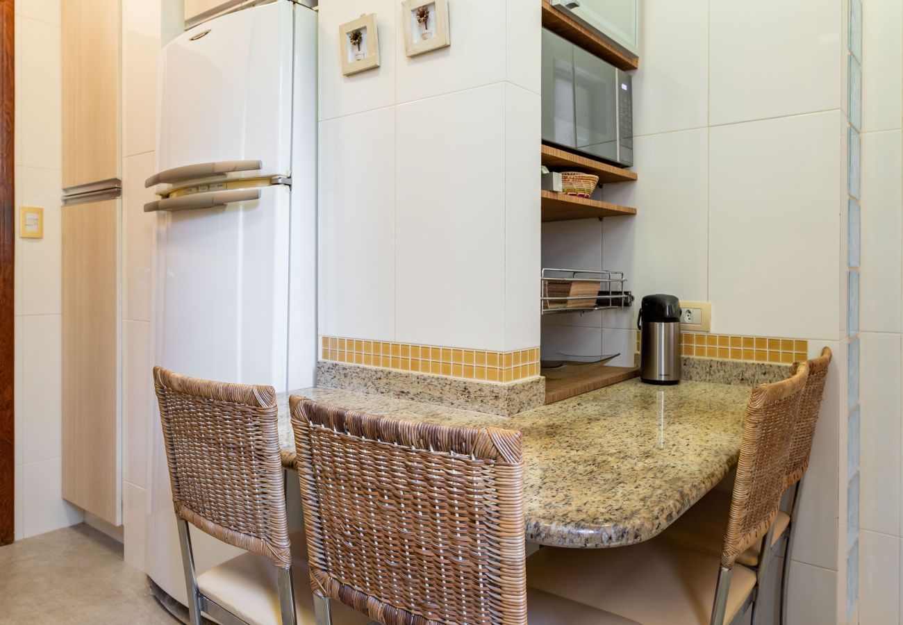 Apartment in Rio de Janeiro - Vista para o mar, 2 minutos da praia | FMS502