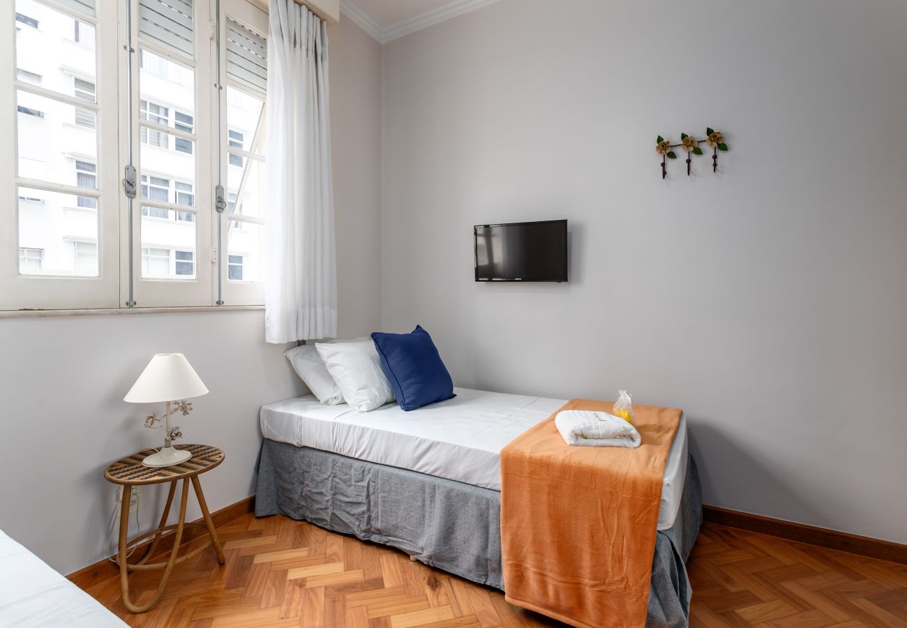 Apartment in Rio de Janeiro - Vista para o mar, 2 minutos da praia | FMS502