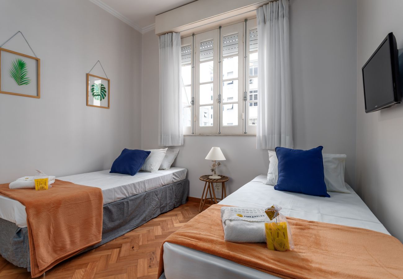 Apartment in Rio de Janeiro - Vista para o mar, 2 minutos da praia | FMS502