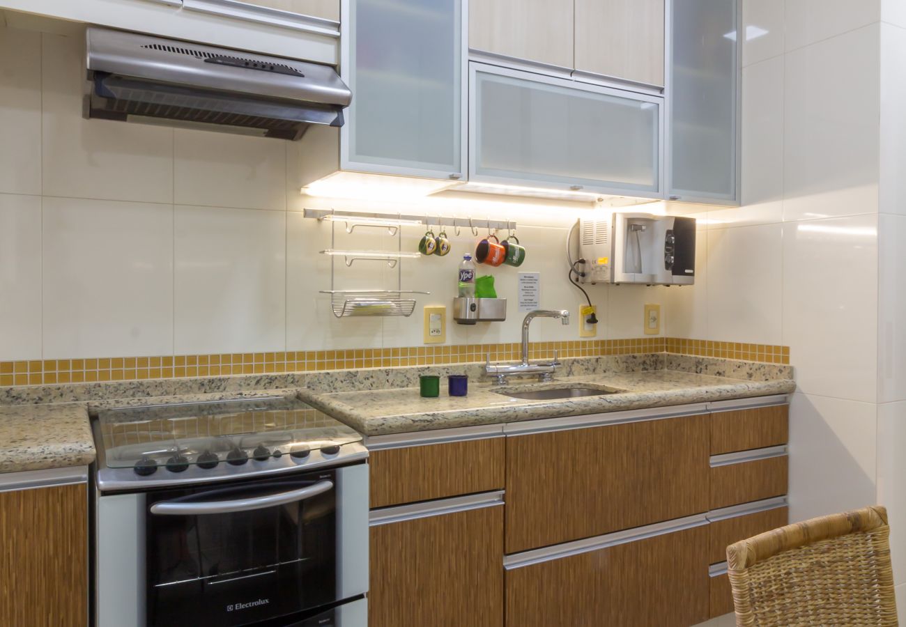 Apartment in Rio de Janeiro - Vista para o mar, 2 minutos da praia | FMS502