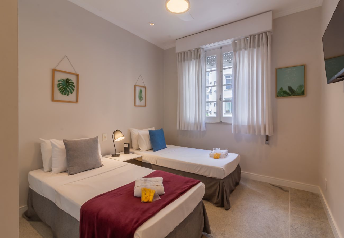 Apartment in Rio de Janeiro - Vista para o mar, 2 minutos da praia | FMS502