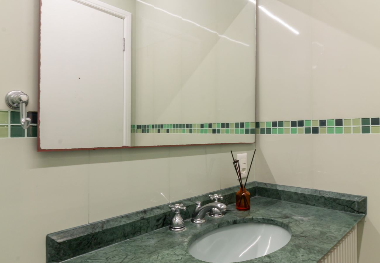 Apartment in Rio de Janeiro - Vista para o mar, 2 minutos da praia | FMS502