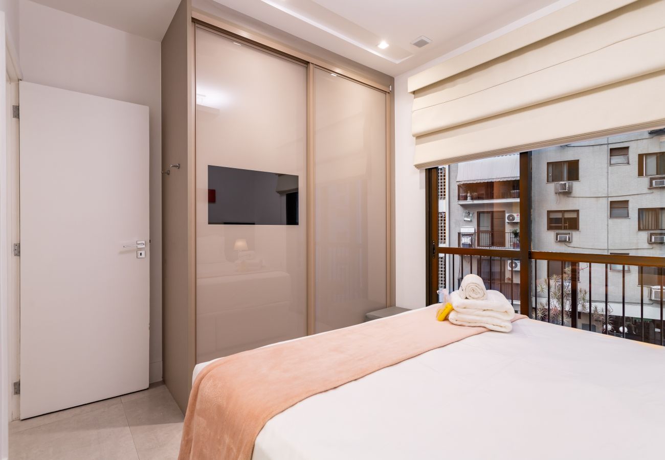 Apartment in Rio de Janeiro - Próximo da Lagoa, em frente ao CASV | PC204