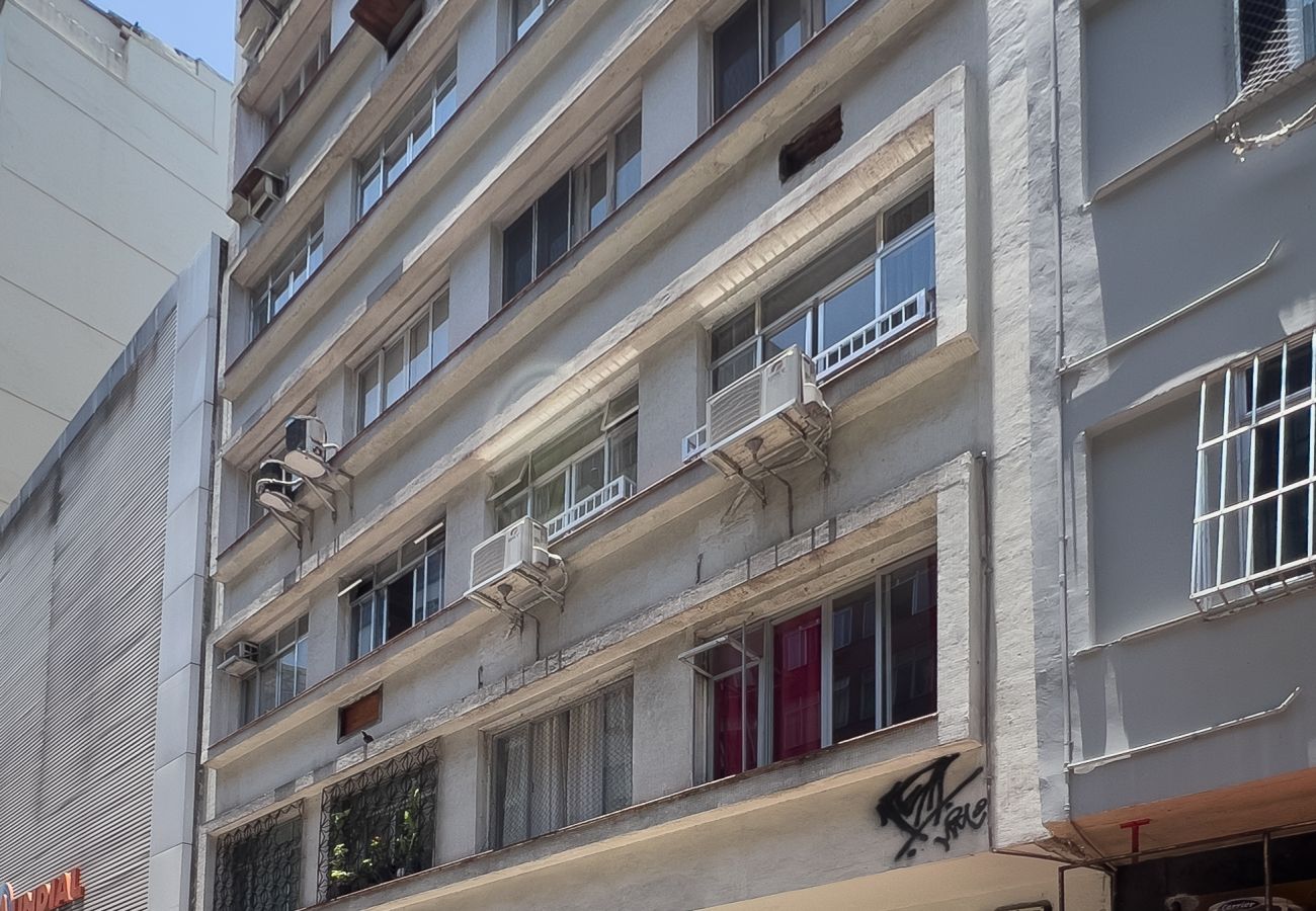 Apartment in Rio de Janeiro - Perfeito em Copacabana |Quarto confortável| BR401 