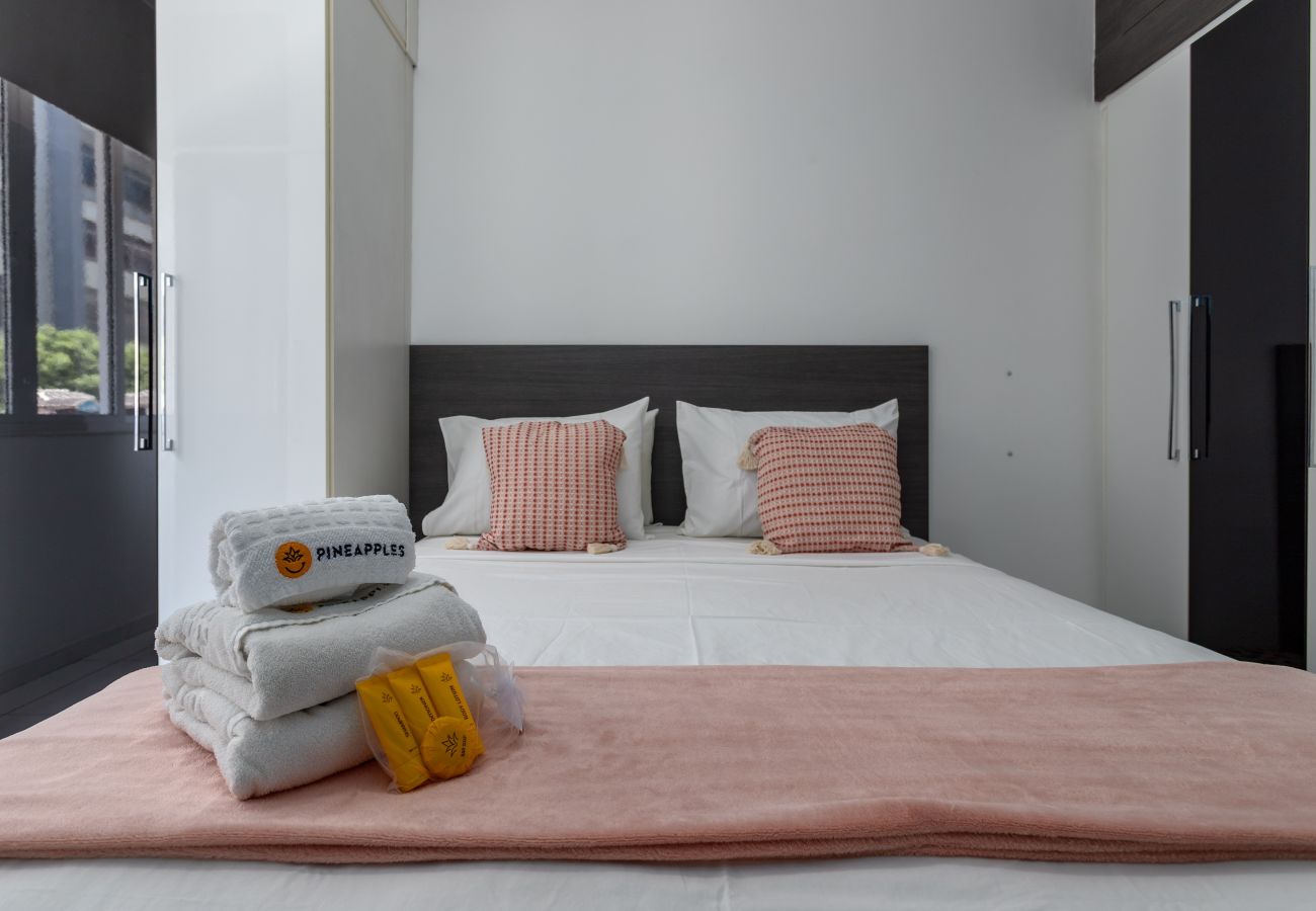 Apartment in Rio de Janeiro - Perfeito em Copacabana |Quarto confortável| BR401 