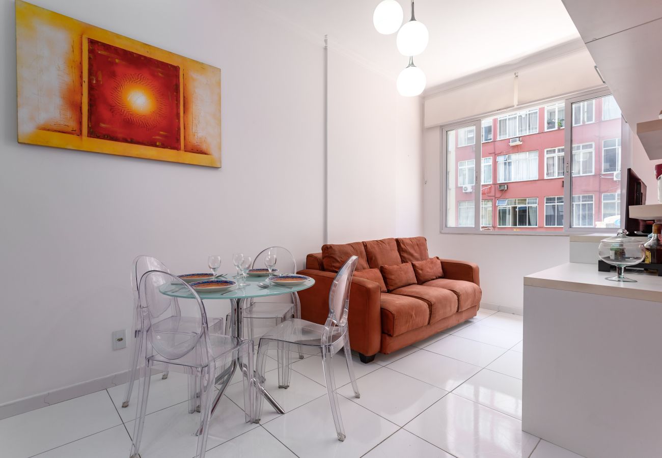 Apartment in Rio de Janeiro - Perfeito em Copacabana |Quarto confortável| BR401 